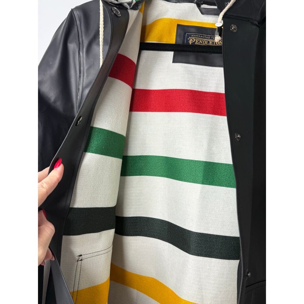 Pendleton Surrey Slicker Raincoat Black Hooded Wa… - image 8